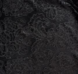 Samet plastický vzor květinového ornamentu černý