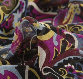 Šifon viskozový paisley vzor tm.fialový