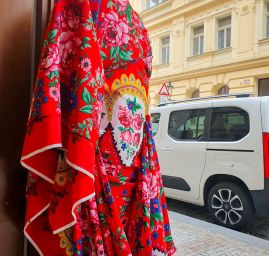 Žoržet mat Gipsy style bordura červený