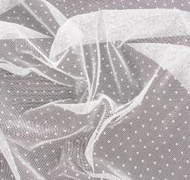 Tyl vyšívaný puntík slonová kost