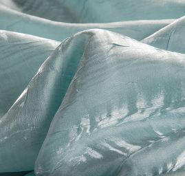 Lamé šatová látka kreš světle modrá