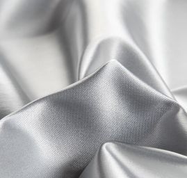 Satén pružný světle šedý