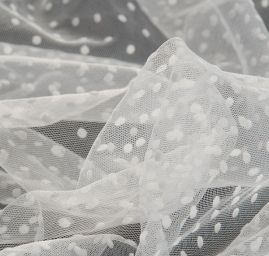 Tyl šatový sametový flock drobný sněhově bílý