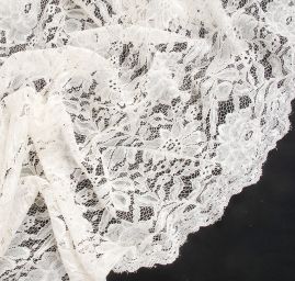Krajka tylová jemná romantický vzor ecru