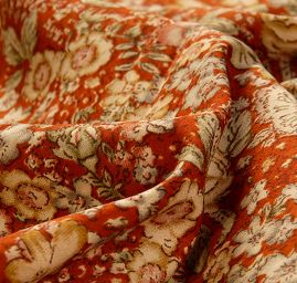 Jemná pružná látka květinový motiv hnědá/skořice