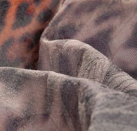 Žakárová látka digitální tisk zvířecí motiv květy