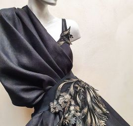 Krajka květy černozlaté