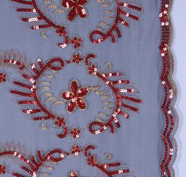 Efektní krajka vyšívaný tyl