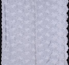 Organza s bordurovou výšivkou smetanová