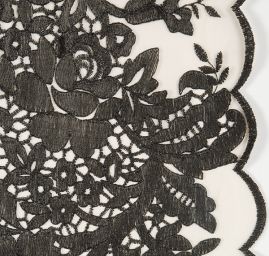 Pružná krajka černá/tělová