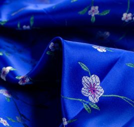 Brokát orientální vzor květů tmavě modrý