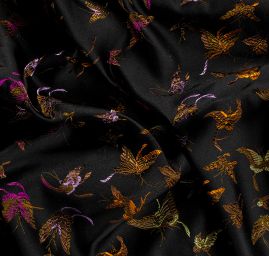 Brokát vyšívaný motýlí vzor