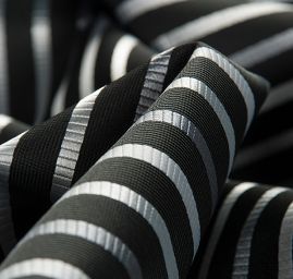 Taft žakár pruhy černé/šedé