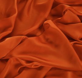 Pružný satén hladký skořicový