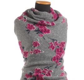 Art textil vařená vlna vzor květů višně šedá