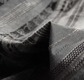 Žakárová látka z kolekce Black and White