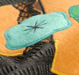 Kreativní textilní aplikace panenka velká