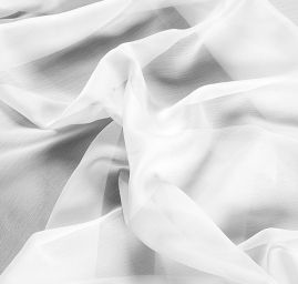 Šifon plise bílé barvy