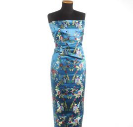 Brokát s folklórním motivem květů modrý