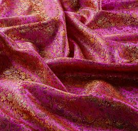 Brokát orientální jemný květinový vzor fuchsiový