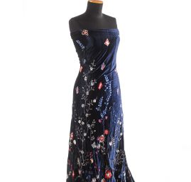 Samet pružný výšivka bordurová tm.modrý