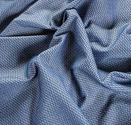 Žakárová látka vzor hranaté vlnky modrobílá