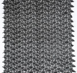 Krajka hrubá plastický vzor lístky černá