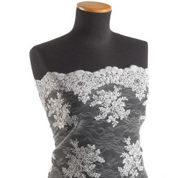 Krajka na vzorovém tylu květy šedá