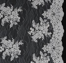 Krajka na vzorovém tylu květy šedá