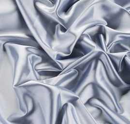 Pružný satén šedostříbrný