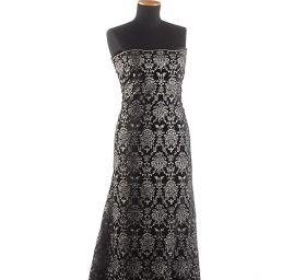 Samet pružný výšivka ornament černá/stříbrná