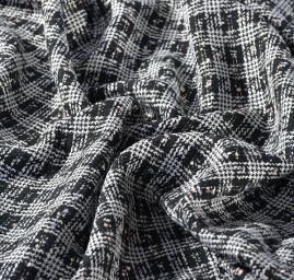 Látka na kostým imitace ručně tkané metráže černá/bílá