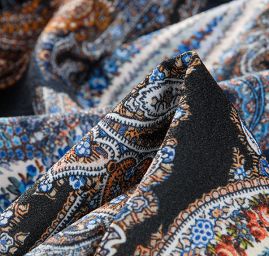 Žoržet šatový pružný vzor kašmír/paisley modrý