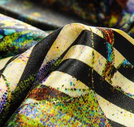 Atlas kupón květ leknínu/proužky zeleno-fialová