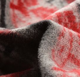 Vařená vlna etno vzor vínová/černá