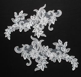 Tylová krajková aplikace pár sněhově bílá