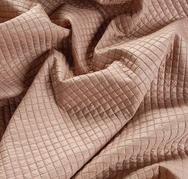 Prošev geometrický vzor kostky béžový