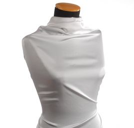 Jemný hladký satén imitace hedvábí bílý