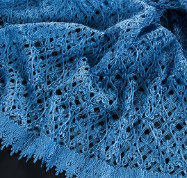 Efektní hrubá krajka ornament modrá