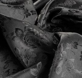 Brokát krojový nepružný černý