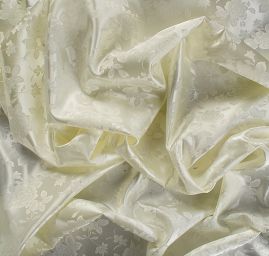 Brokát krojový nepružný vanilkový