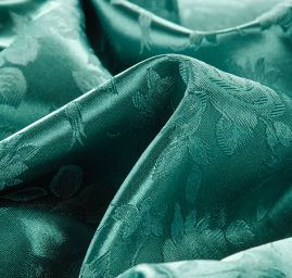 Brokát krojový nepružný lahvově zelený