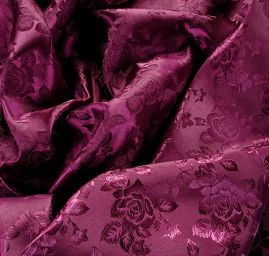 Brokát krojový nepružný tmavě fialovovínová