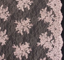 Krajka na vzorovém tylu květy pudrová starorůžová II.jakost