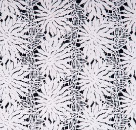 Efektní hrubá bavlněná krajka smetanová