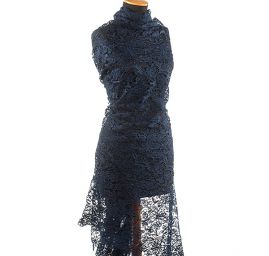 Efektní hrubá krajka květinový motiv tmavě modrá