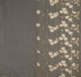 Organza s výšivkou a plastickými květy béžovožlutá