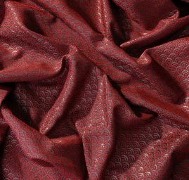 Brokát žakárová látka drobný vzor  červenočerný II.jakost