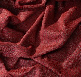 Brokát žakárová látka drobný vzor  červenočerný II.jakost