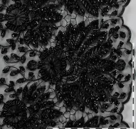 Krajka na tylu černá výšivka korálky